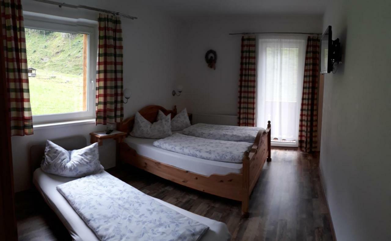 Ferienwohnung Alpklang Унтертауерн Екстериор снимка